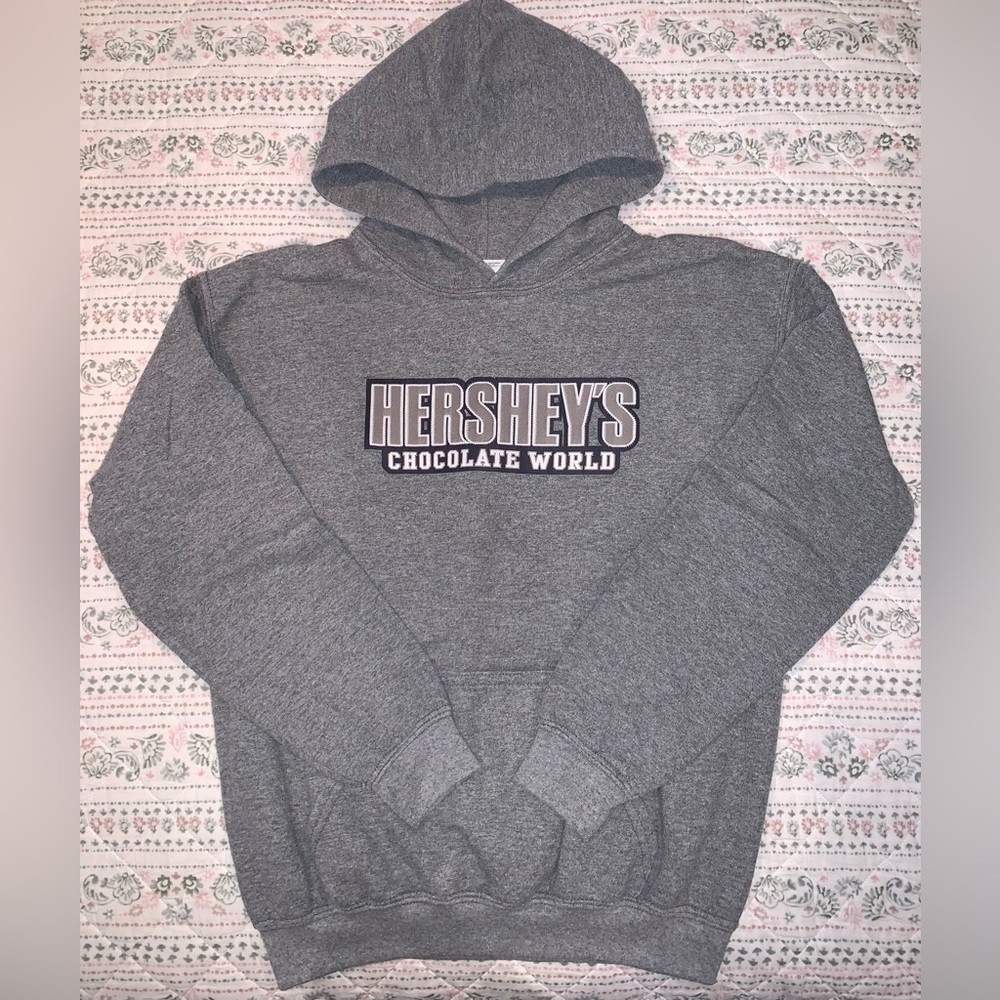 Hershey’s Chocolate World hoodie/ sweatshirt~Child Large